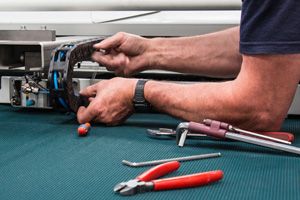 machine maintenance contract jean perrot