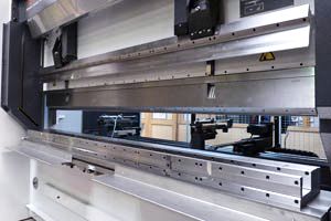 presse plieuse plusieurs lignes outils pliage